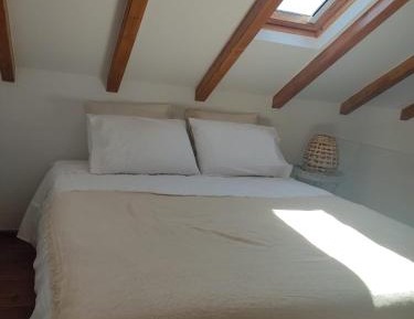 House with mezzanine I