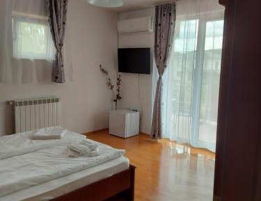 Double Room with Private External Bathroom