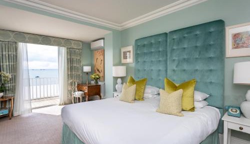 Executive King with Sea View and Balcony