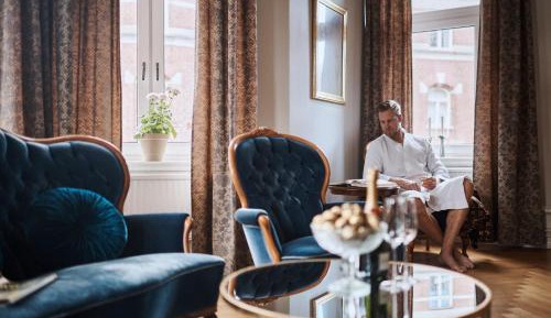 King Suite