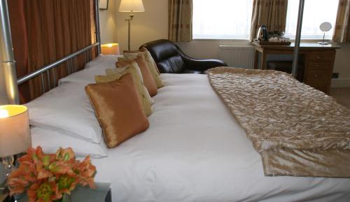 Double Room with Four Poster Bed