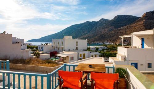 Triple Room with Sea View