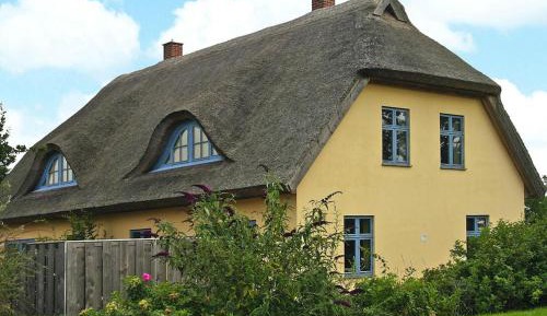 Three-Bedroom Holiday Home 