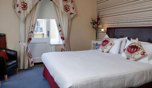 Deluxe King Room with Sea View
