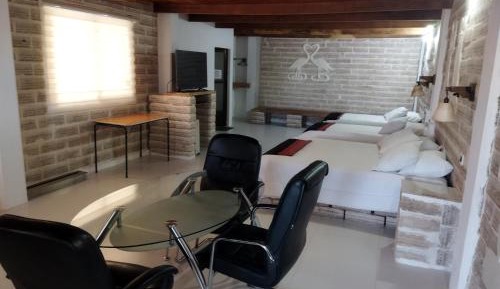 Quadruple Room with Private Bathroom