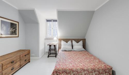 Holiday Home with Bath