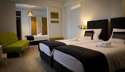 Triple Room with Private Bathroom