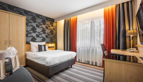 Classic Single Room