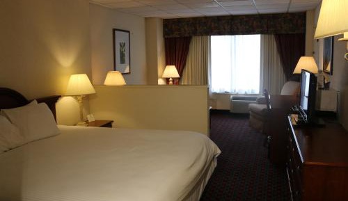 King Room - Non-Smoking