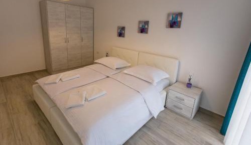 Two-Bedroom Apartment with Balcony