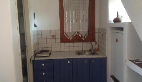 One-Bedroom Apartment (5 Adults)