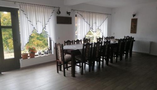 Deluxe Double or Twin Room with Mountain View