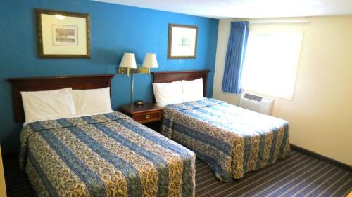 Double Room with Two Double Beds - Smoking