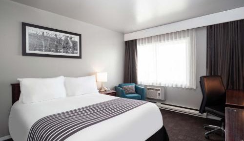 Standard Room, 1 Queen Bed