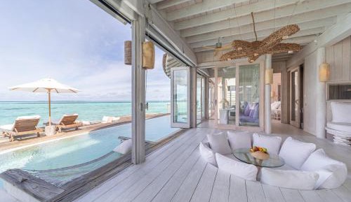  1 Bedroom Water Retreat with Slide