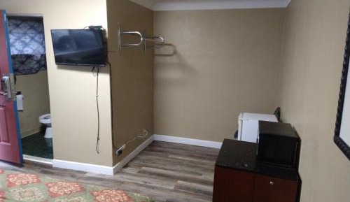Single Room with Bath