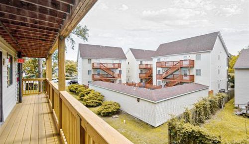 One Bedroom Apartment