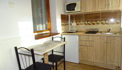 Double or Twin Room with Private Bathroom