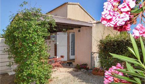 One-Bedroom Vacation Home