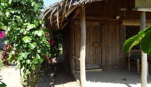 Bungalow with Sea View