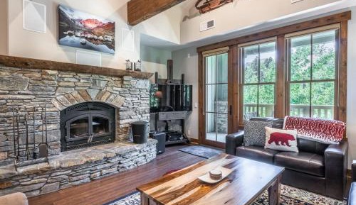 Three-Bedroom Vacation Home 