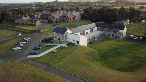 1 bedroom farmyard apartment