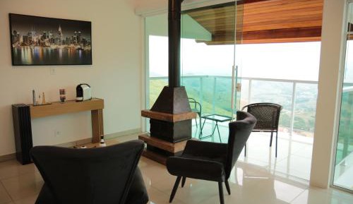 King Room with Spa Bath