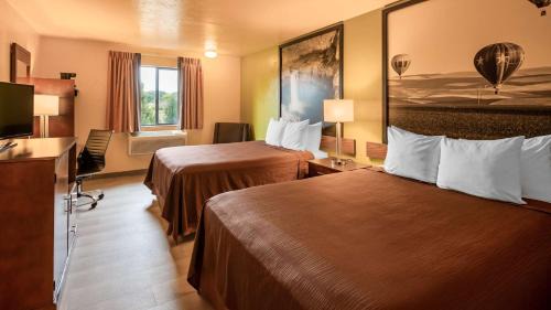 Queen Room with Two Queen Beds