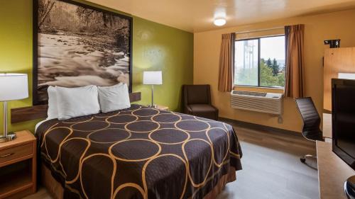 Queen Room - Mobility Access