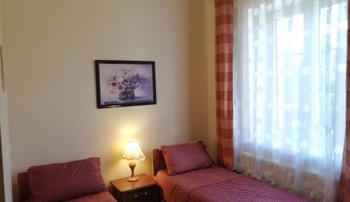 Twin Room with Private Bathroom