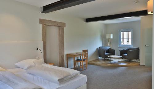 Apartment - Split Level