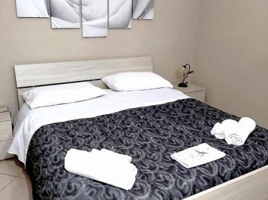 Quadruple Room with Shared Bathroom