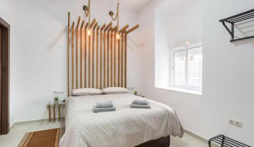 Apartment - Split Level