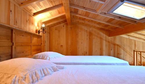 Duplex Quadruple Room