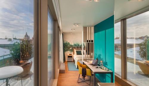 Junior Suite with Balcony