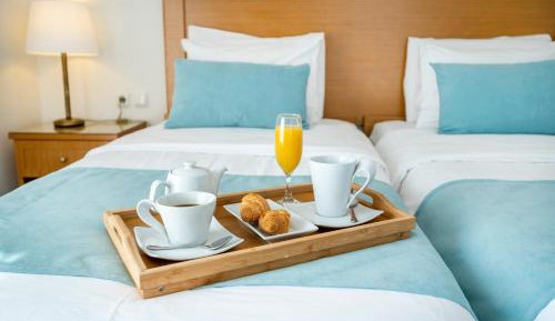 Comfort Suite with Pool View