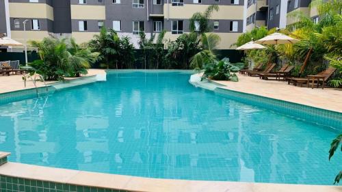 Apartment with Pool View 