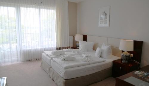 Junior Suite with Balcony