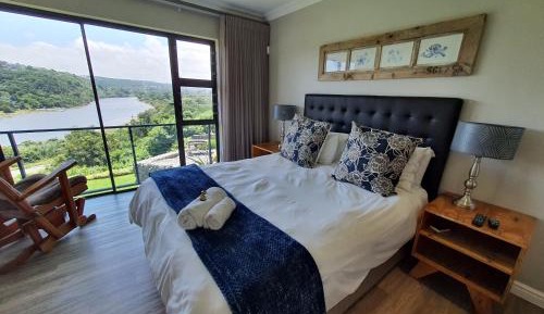 Queen Room with River View
