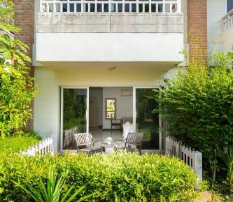 Deluxe Double or Twin Room with Garden View