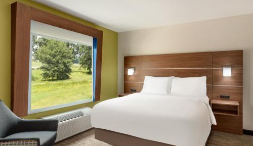 Standard Queen Room with Two Queen Beds