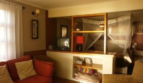 Cottage with Garden View