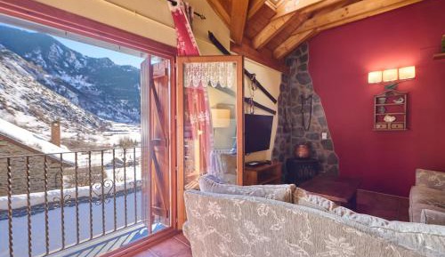 Three-Bedroom Apartment (6 Adults)