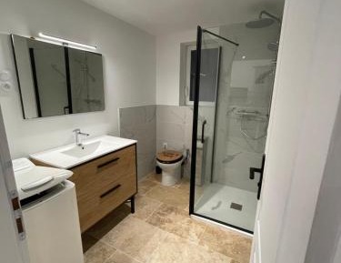 Studio - Split Level