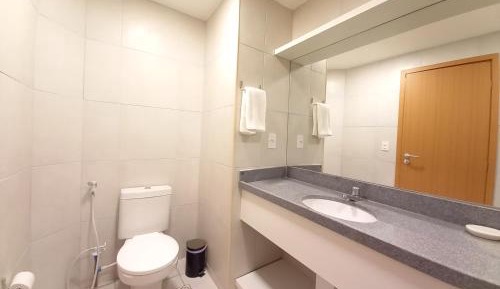 Apartment with Pool View 