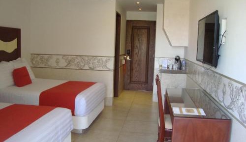 Suite with Two Double Beds