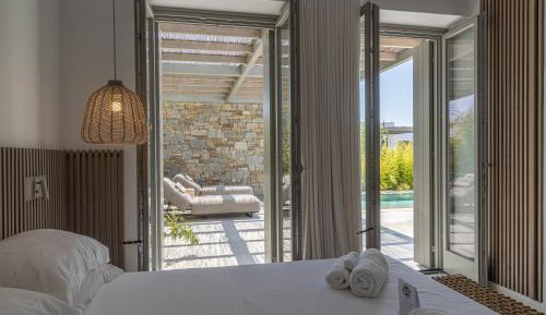 Superior Suite with Private Pool