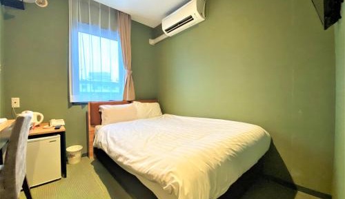 Single Room - Non-Smoking