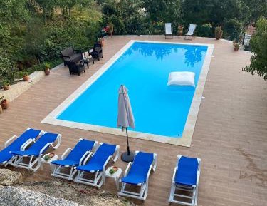 Three-Bedroom Townhouse