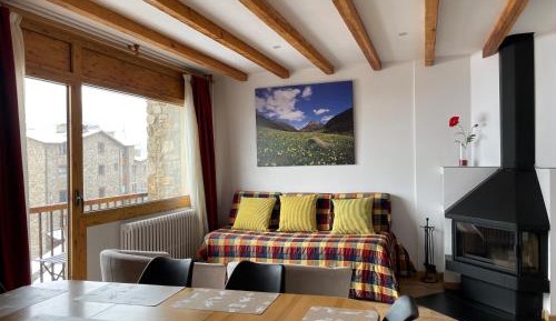 Apartment (5 - 6 Adults)